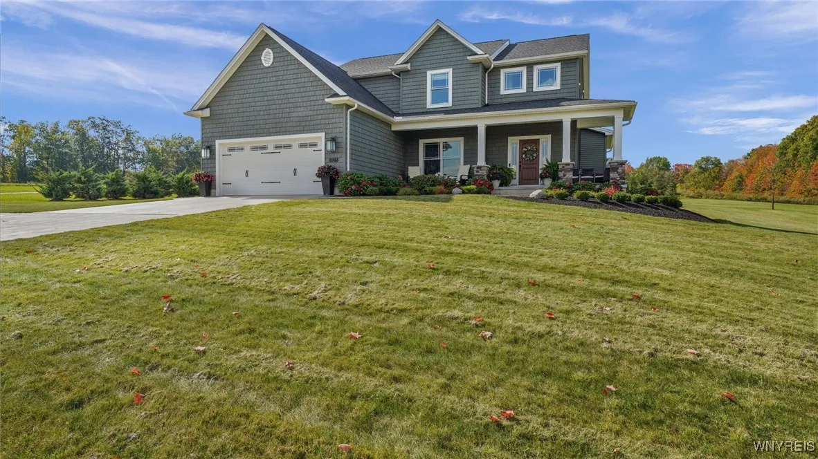 6968 Taylor Road, Hamburg, New York 14075, Hamburg, New York 14075, 4 Bedrooms Bedrooms, 10 Rooms Rooms,2 BathroomsBathrooms,Residential,Closed,6968 Taylor Road, Hamburg, New York 14075,0,B1593378