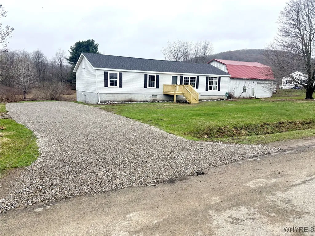 4611 Porter Hollow Road, Great Valley, New York 14, Great Valley, New York 14741, 3 Bedrooms Bedrooms, 10 Rooms Rooms,2 BathroomsBathrooms,Residential,Closed,4611 Porter Hollow Road, Great Valley, New York 14,0,B1593761