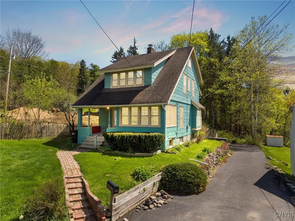 114 Phelps Place, Syracuse, New York 13205, Syracuse, New York 13205, 3 Bedrooms Bedrooms, 6 Rooms Rooms,1 BathroomBathrooms,Residential Lease,Closed,114 Phelps Place, Syracuse, New York 13205,0,S1592743