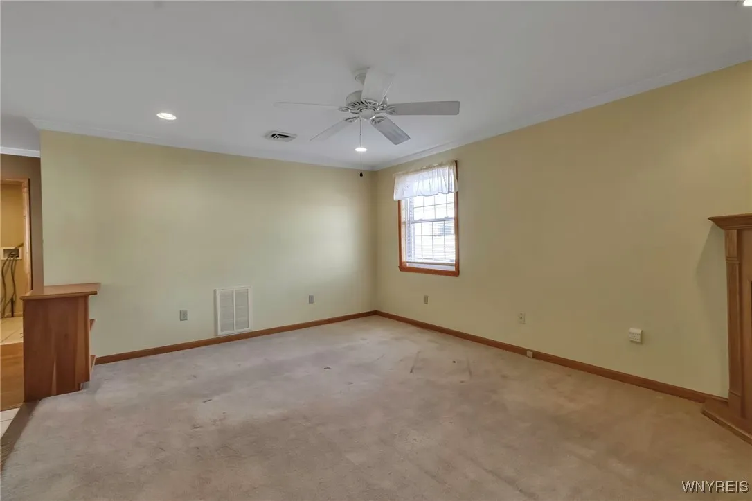 39 Enterprise Avenue, Tonawanda-city, New York 141, Tonawanda, New York 14150, 2 Bedrooms Bedrooms, 7 Rooms Rooms,1 BathroomBathrooms,Residential,Closed,39 Enterprise Avenue, Tonawanda-city, New York 141,0,B1593483