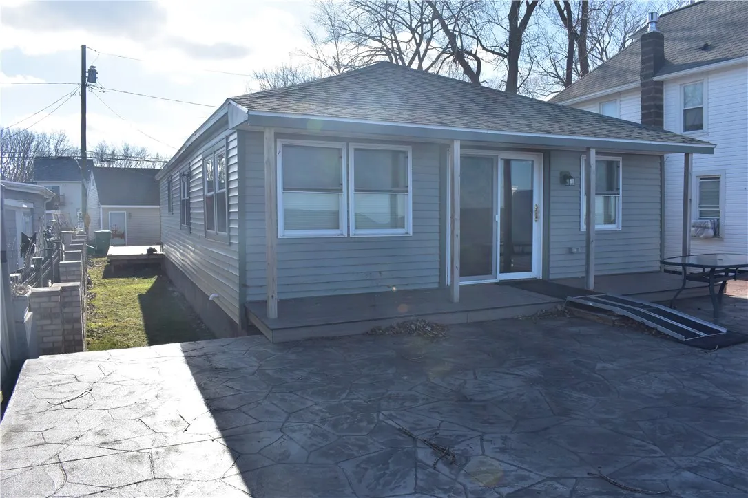 2060 Edgemere Drive, Greece, New York 14612, Greece, New York 14612, 2 Bedrooms Bedrooms, 5 Rooms Rooms,1 BathroomBathrooms,Residential,Closed,2060 Edgemere Drive, Greece, New York 14612,R1591057