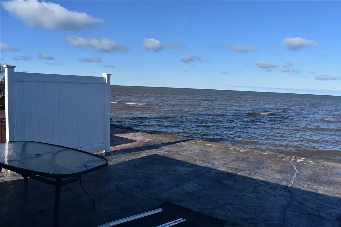 2060 Edgemere Drive, Greece, New York 14612, Greece, New York 14612, 2 Bedrooms Bedrooms, 5 Rooms Rooms,1 BathroomBathrooms,Residential,Closed,2060 Edgemere Drive, Greece, New York 14612,R1591057