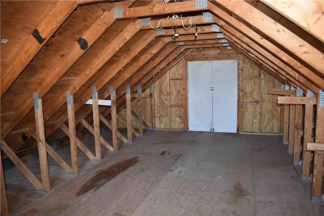 2060 Edgemere Drive, Greece, New York 14612, Greece, New York 14612, 2 Bedrooms Bedrooms, 5 Rooms Rooms,1 BathroomBathrooms,Residential,Closed,2060 Edgemere Drive, Greece, New York 14612,R1591057