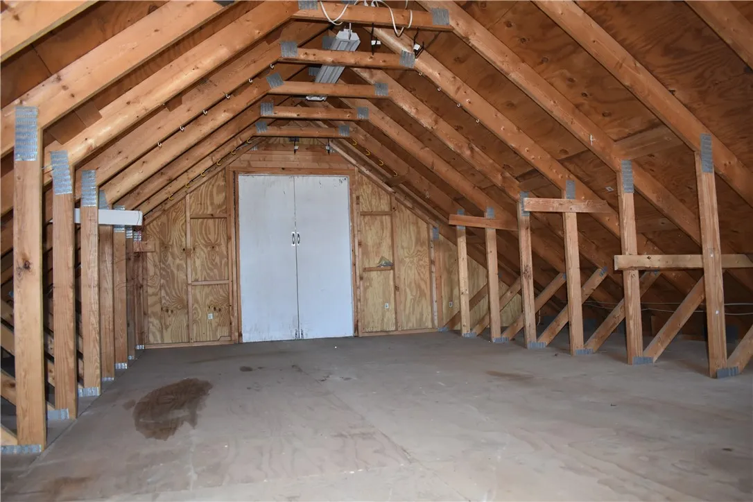 2060 Edgemere Drive, Greece, New York 14612, Greece, New York 14612, 2 Bedrooms Bedrooms, 5 Rooms Rooms,1 BathroomBathrooms,Residential,Closed,2060 Edgemere Drive, Greece, New York 14612,R1591057
