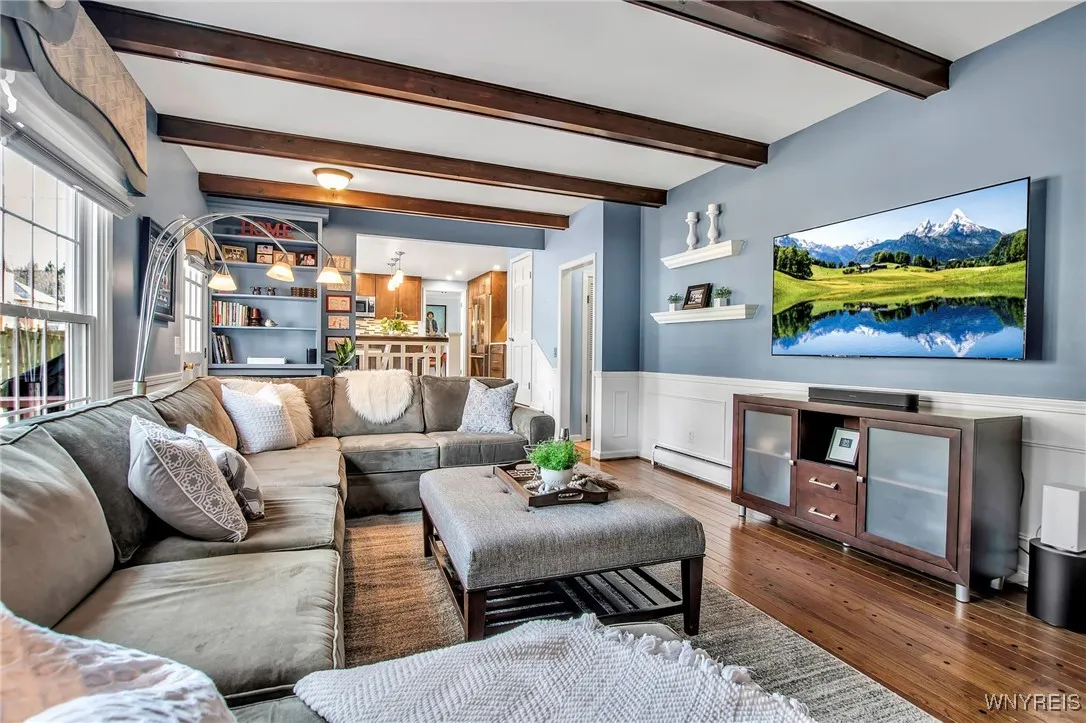 100 Kings Trail, Amherst, New York 14221, Amherst, New York 14221, 5 Bedrooms Bedrooms, 10 Rooms Rooms,2 BathroomsBathrooms,Residential,Closed,100 Kings Trail, Amherst, New York 14221,0,B1593549