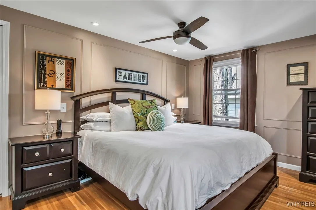 100 Kings Trail, Amherst, New York 14221, Amherst, New York 14221, 5 Bedrooms Bedrooms, 10 Rooms Rooms,2 BathroomsBathrooms,Residential,Closed,100 Kings Trail, Amherst, New York 14221,0,B1593549