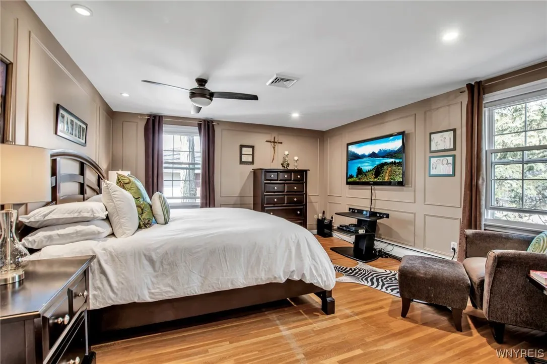 100 Kings Trail, Amherst, New York 14221, Amherst, New York 14221, 5 Bedrooms Bedrooms, 10 Rooms Rooms,2 BathroomsBathrooms,Residential,Closed,100 Kings Trail, Amherst, New York 14221,0,B1593549