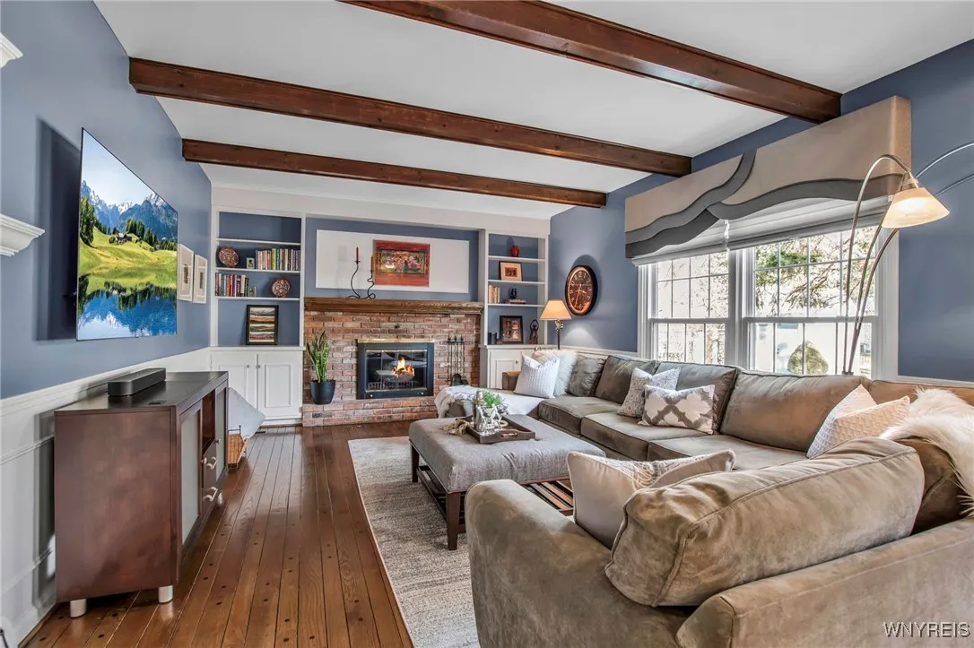100 Kings Trail, Amherst, New York 14221, Amherst, New York 14221, 5 Bedrooms Bedrooms, 10 Rooms Rooms,2 BathroomsBathrooms,Residential,Closed,100 Kings Trail, Amherst, New York 14221,0,B1593549