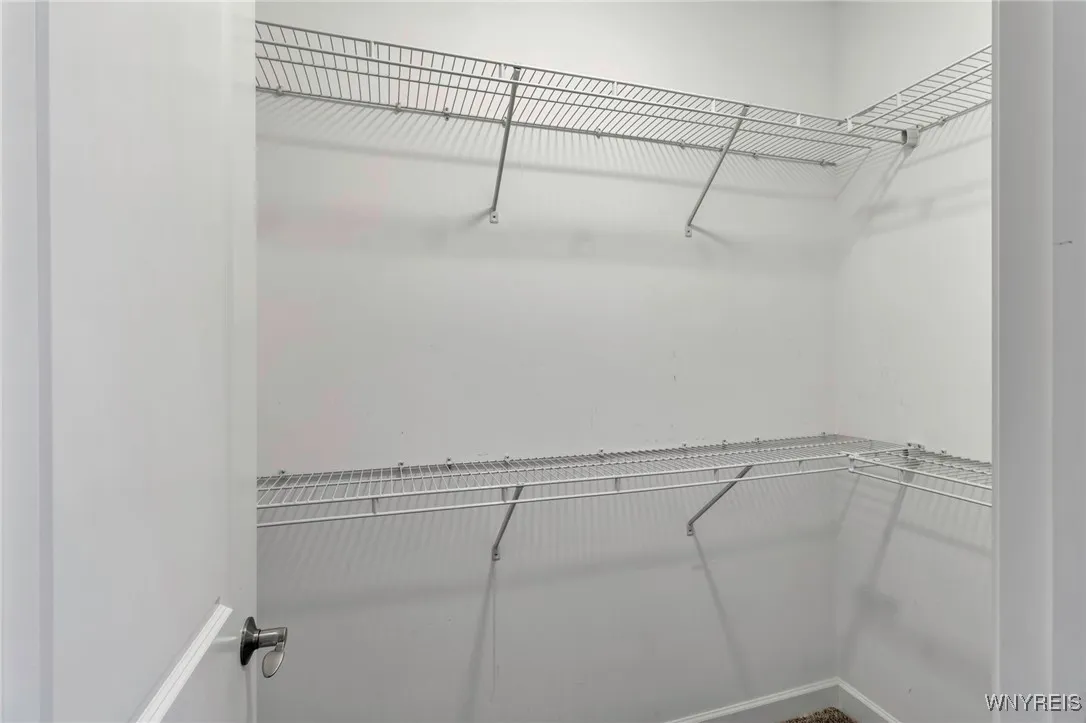 9555 Bent Grass Run A, Clarence, New York 14032, Clarence, New York 14032, 2 Bedrooms Bedrooms, 5 Rooms Rooms,2 BathroomsBathrooms,Residential,Closed,9555 Bent Grass Run A, Clarence, New York 14032,0,B1593472