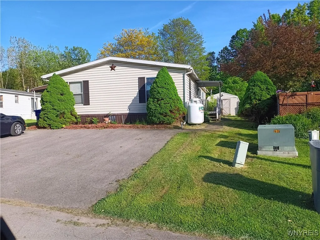 299 Sunset Drive, Clarendon, New York 14470, Clarendon, New York 14470, 3 Bedrooms Bedrooms, 7 Rooms Rooms,2 BathroomsBathrooms,Residential,Closed,299 Sunset Drive, Clarendon, New York 14470,0,B1593772