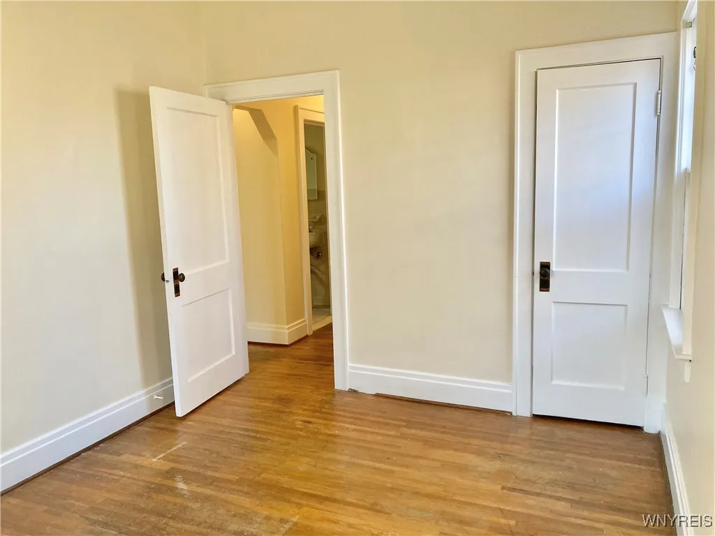260 Summer Street, Buffalo, New York 14222, Buffalo, New York 14222, 2 Bedrooms Bedrooms, 5 Rooms Rooms,1 BathroomBathrooms,Residential Lease,Closed,260 Summer Street, Buffalo, New York 14222,0,B1593503