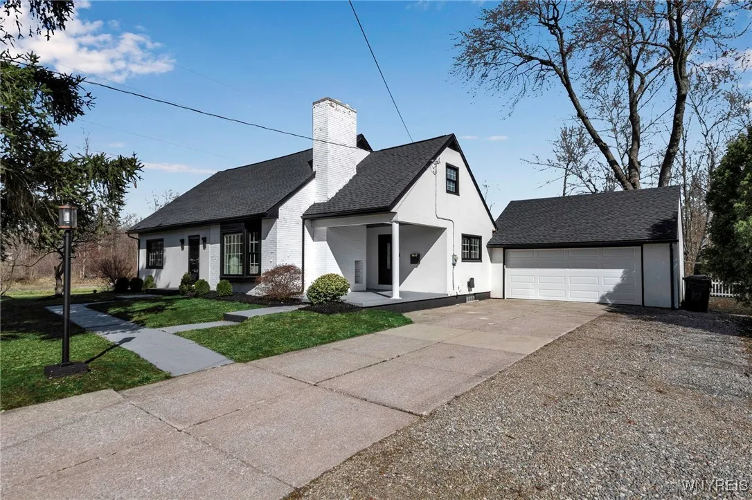 1643 Nash Road, North Tonawanda, New York 14120, North Tonawanda, New York 14120, 4 Bedrooms Bedrooms, 9 Rooms Rooms,2 BathroomsBathrooms,Residential,Closed,1643 Nash Road, North Tonawanda, New York 14120,0,B1593189