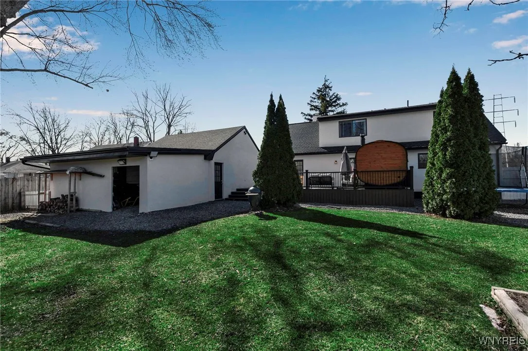 1643 Nash Road, North Tonawanda, New York 14120, North Tonawanda, New York 14120, 4 Bedrooms Bedrooms, 9 Rooms Rooms,2 BathroomsBathrooms,Residential,Closed,1643 Nash Road, North Tonawanda, New York 14120,0,B1593189