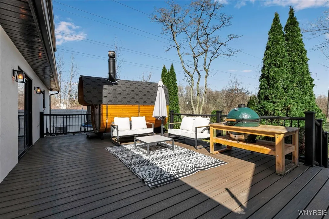1643 Nash Road, North Tonawanda, New York 14120, North Tonawanda, New York 14120, 4 Bedrooms Bedrooms, 9 Rooms Rooms,2 BathroomsBathrooms,Residential,Closed,1643 Nash Road, North Tonawanda, New York 14120,0,B1593189