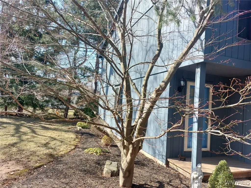 702 Tuscarora Street, Lewiston, New York 14092, Lewiston, New York 14092, 2 Bedrooms Bedrooms, 5 Rooms Rooms,1 BathroomBathrooms,Residential,Closed,702 Tuscarora Street, Lewiston, New York 14092,0,B1593902