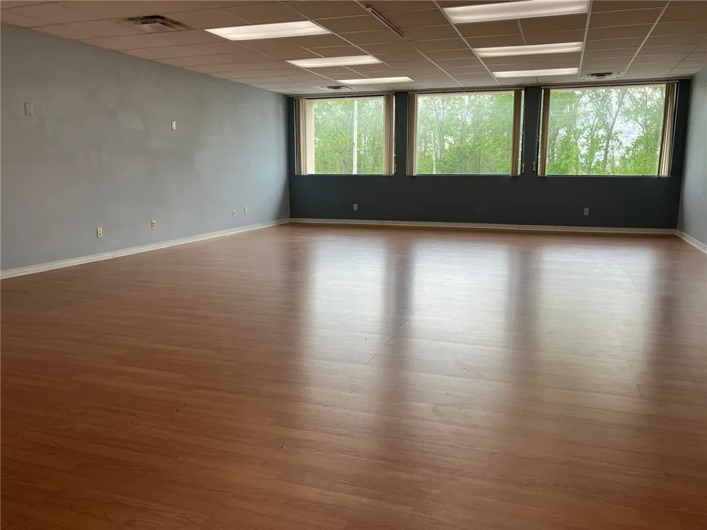 3159 Winton Rd S- Suite 209, Henrietta, New York 1, Henrietta, New York 14623, ,Commercial Lease,Closed,3159 Winton Rd S- Suite 209, Henrietta, New York 1,0,R1594213