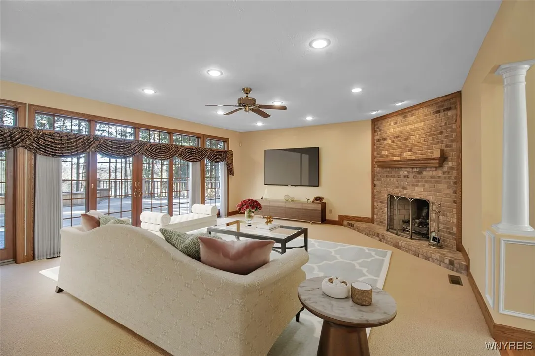 3611 Batavia Oakfield Town Line Road, Oakfield, Ne, Oakfield, New York 14125, 4 Bedrooms Bedrooms, 10 Rooms Rooms,2 BathroomsBathrooms,Residential,Closed,3611 Batavia Oakfield Town Line Road, Oakfield, Ne,0,B1592247