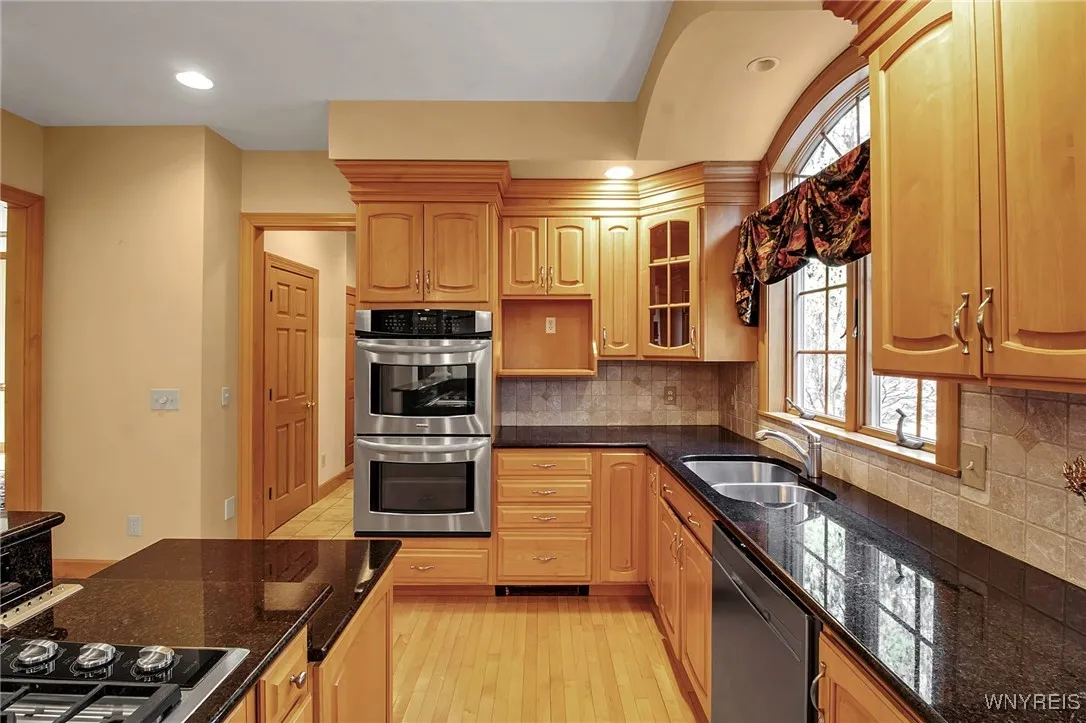 3611 Batavia Oakfield Town Line Road, Oakfield, Ne, Oakfield, New York 14125, 4 Bedrooms Bedrooms, 10 Rooms Rooms,2 BathroomsBathrooms,Residential,Closed,3611 Batavia Oakfield Town Line Road, Oakfield, Ne,0,B1592247