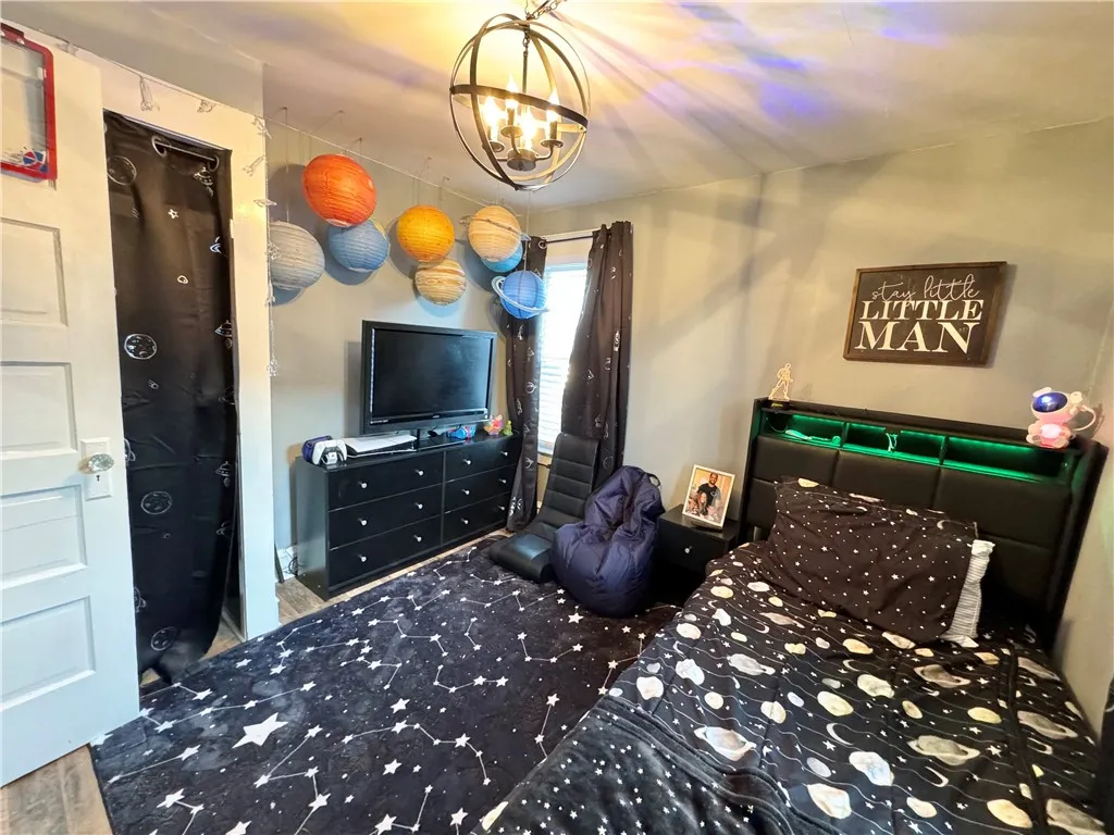 719 Dubois Street, Elmira-city, New York 14904, Elmira City, New York 14904, 3 Bedrooms Bedrooms, 6 Rooms Rooms,1 BathroomBathrooms,Residential,For Sale,719 Dubois Street, Elmira-city, New York 14904,R1593598