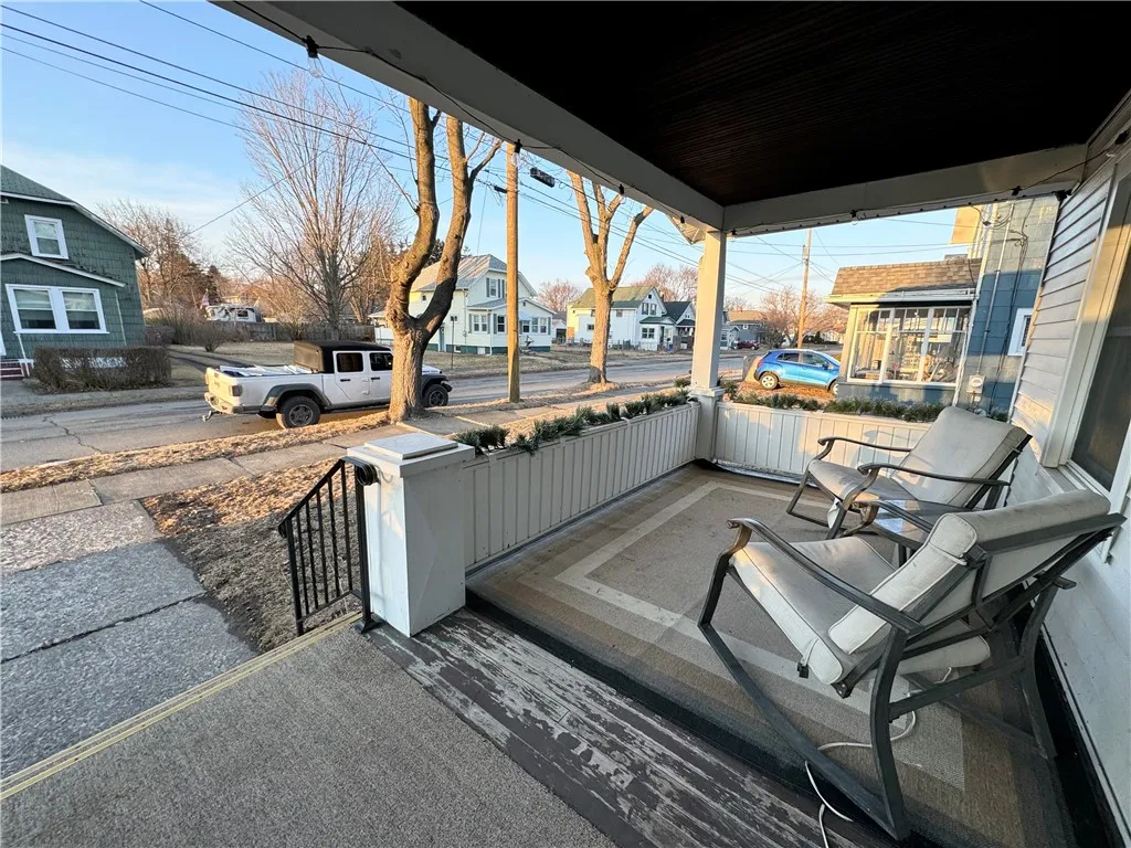 719 Dubois Street, Elmira-city, New York 14904, Elmira City, New York 14904, 3 Bedrooms Bedrooms, 6 Rooms Rooms,1 BathroomBathrooms,Residential,For Sale,719 Dubois Street, Elmira-city, New York 14904,R1593598