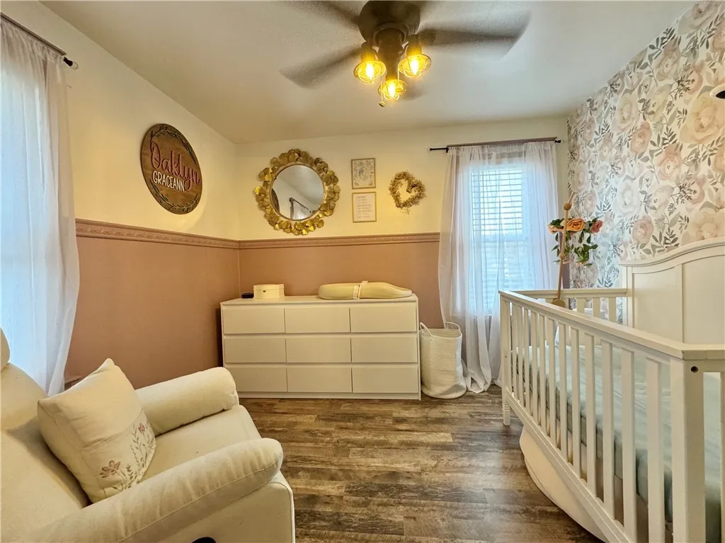 719 Dubois Street, Elmira-city, New York 14904, Elmira City, New York 14904, 3 Bedrooms Bedrooms, 6 Rooms Rooms,1 BathroomBathrooms,Residential,For Sale,719 Dubois Street, Elmira-city, New York 14904,R1593598