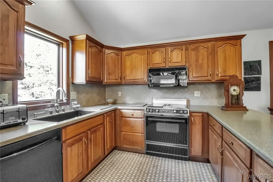 In-law apartment kitchen