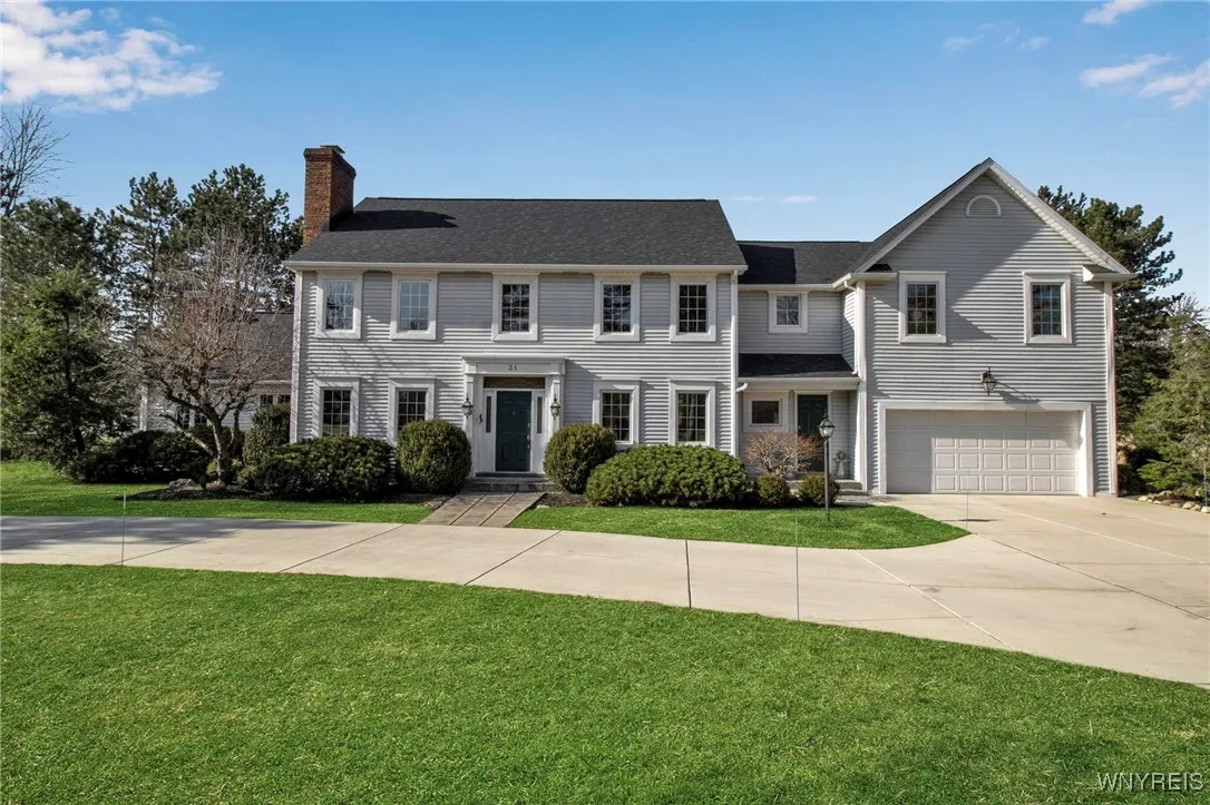31 Randwood Drive, Amherst, New York 14068, Amherst, New York 14068, 4 Bedrooms Bedrooms, 11 Rooms Rooms,4 BathroomsBathrooms,Residential,Closed,31 Randwood Drive, Amherst, New York 14068,0,B1592195