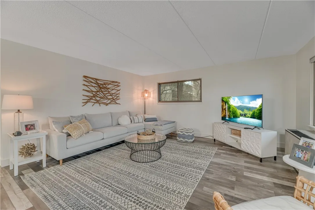 80 Cliffside Drive, South Bristol, New York 14424, South Bristol, New York 14424, 3 Bedrooms Bedrooms, 5 Rooms Rooms,2 BathroomsBathrooms,Residential,Closed,80 Cliffside Drive, South Bristol, New York 14424,0,R1594176