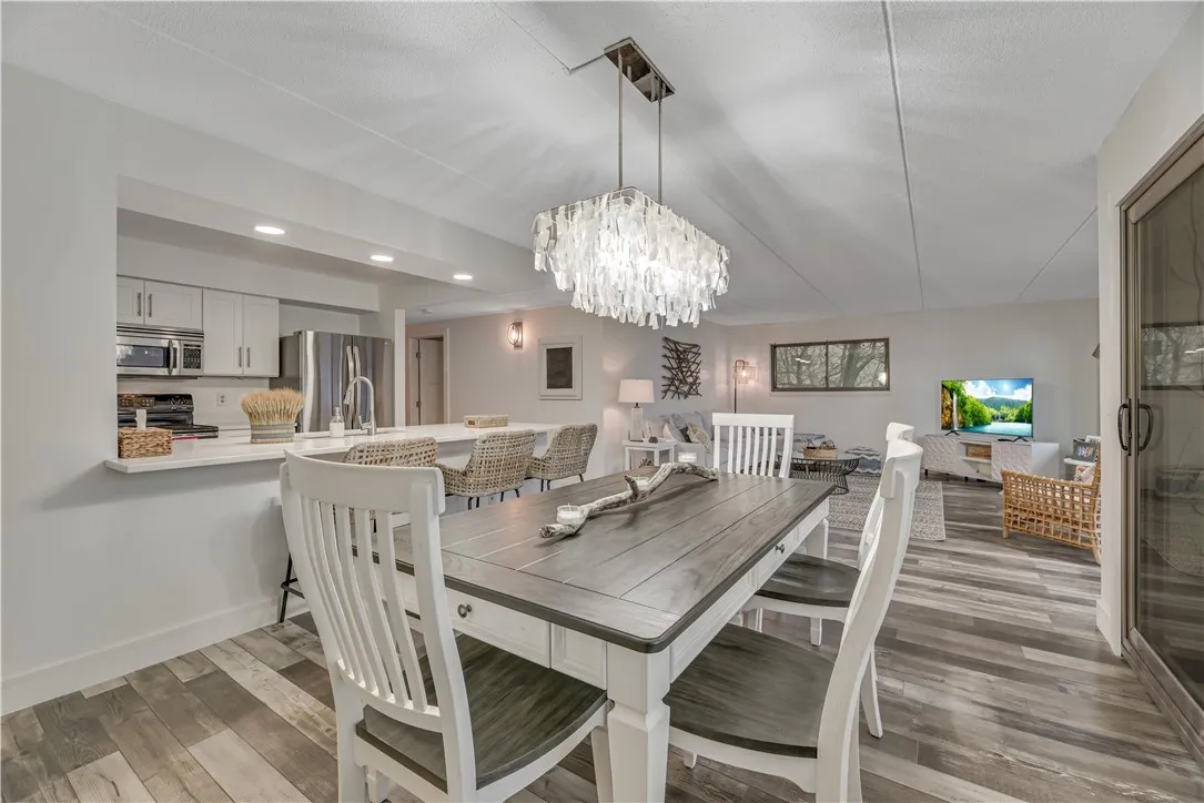 80 Cliffside Drive, South Bristol, New York 14424, South Bristol, New York 14424, 3 Bedrooms Bedrooms, 5 Rooms Rooms,2 BathroomsBathrooms,Residential,Closed,80 Cliffside Drive, South Bristol, New York 14424,0,R1594176