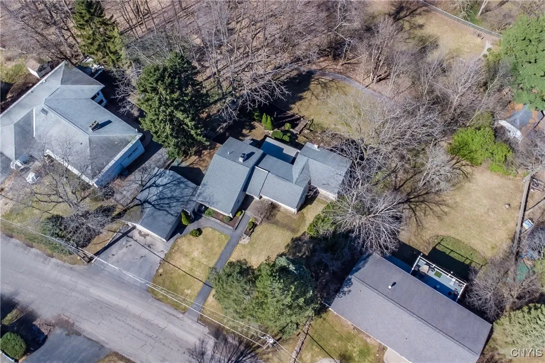 204 Alton Street, Syracuse, New York 13215, Syracuse, New York 13215, 3 Bedrooms Bedrooms, 11 Rooms Rooms,2 BathroomsBathrooms,Residential,Closed,204 Alton Street, Syracuse, New York 13215,0,S1593573