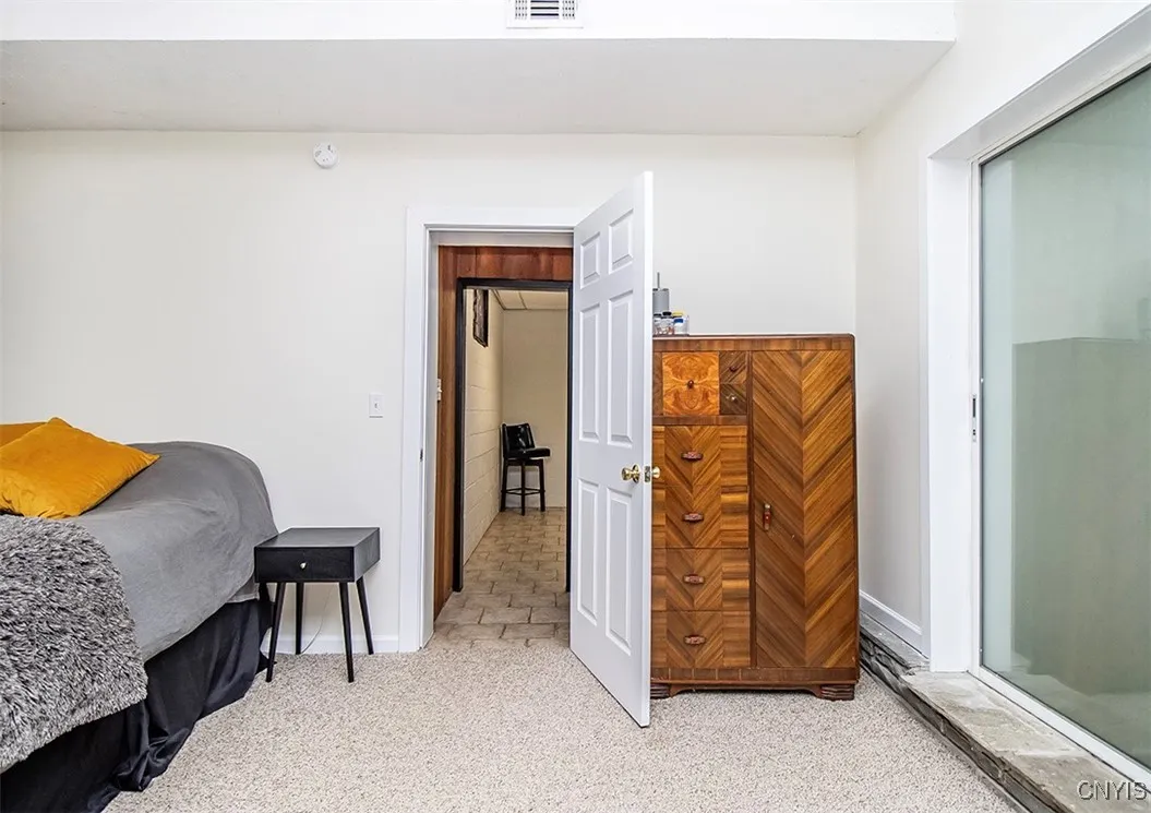 204 Alton Street, Syracuse, New York 13215, Syracuse, New York 13215, 3 Bedrooms Bedrooms, 11 Rooms Rooms,2 BathroomsBathrooms,Residential,Closed,204 Alton Street, Syracuse, New York 13215,0,S1593573