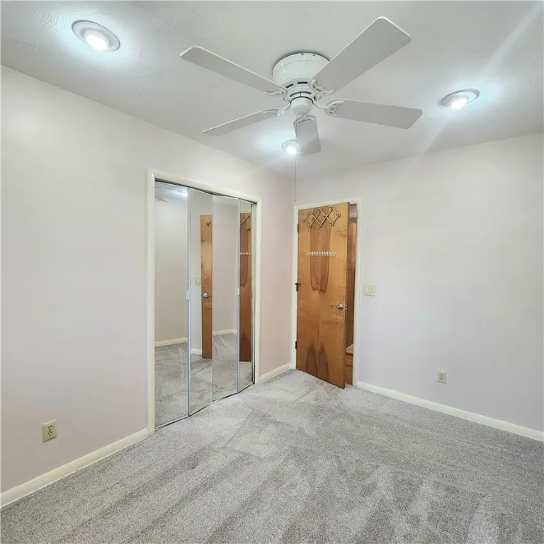 919 West Broad Street, Horseheads, New York 14845, Horseheads, New York 14845, 4 Bedrooms Bedrooms, 12 Rooms Rooms,4 BathroomsBathrooms,Residential,Closed,919 West Broad Street, Horseheads, New York 14845,0,R1594200