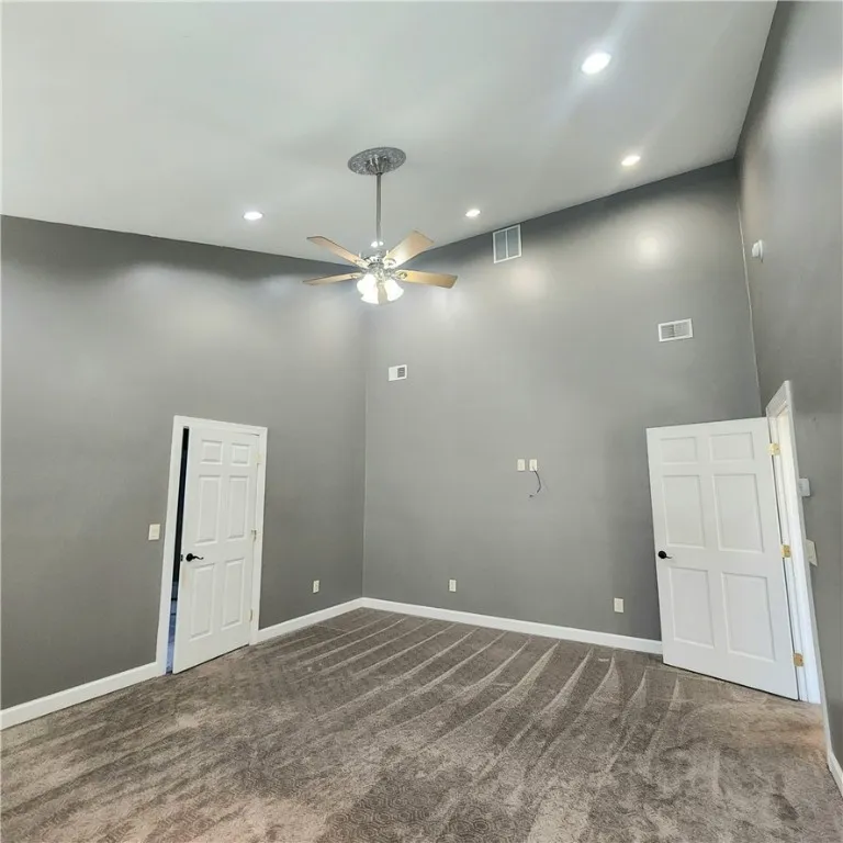 919 West Broad Street, Horseheads, New York 14845, Horseheads, New York 14845, 4 Bedrooms Bedrooms, 12 Rooms Rooms,4 BathroomsBathrooms,Residential,Closed,919 West Broad Street, Horseheads, New York 14845,0,R1594200