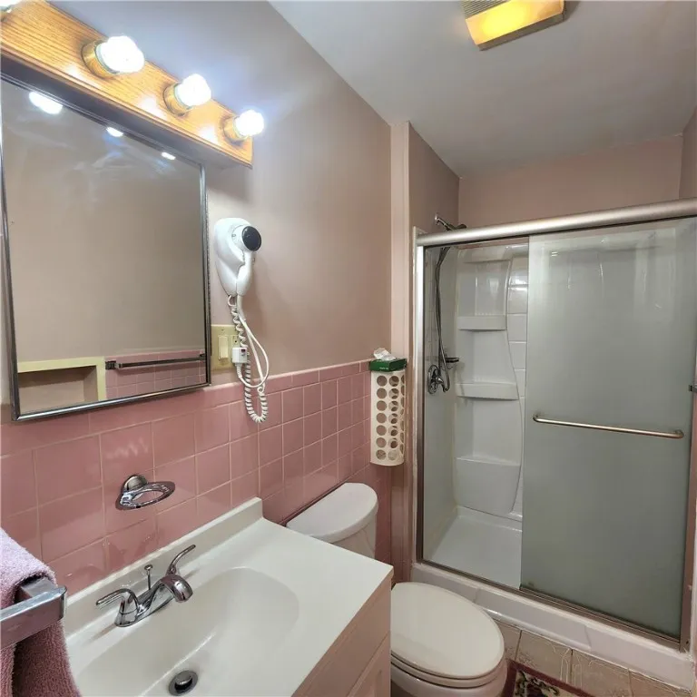 This bedroom has a full bath en suite!