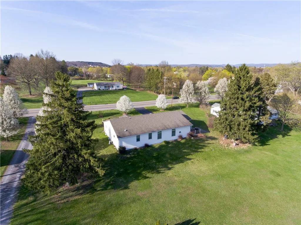 919 West Broad Street, Horseheads, New York 14845, Horseheads, New York 14845, 4 Bedrooms Bedrooms, 12 Rooms Rooms,4 BathroomsBathrooms,Residential,Closed,919 West Broad Street, Horseheads, New York 14845,0,R1594200