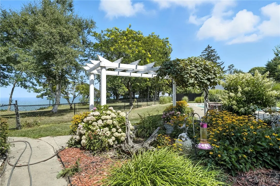 2386 Route 5, Sheridan, New York 14136, Sheridan, New York 14136, 5 Bedrooms Bedrooms, 15 Rooms Rooms,3 BathroomsBathrooms,Residential,For Sale,2386 Route 5, Sheridan, New York 14136,B1593926