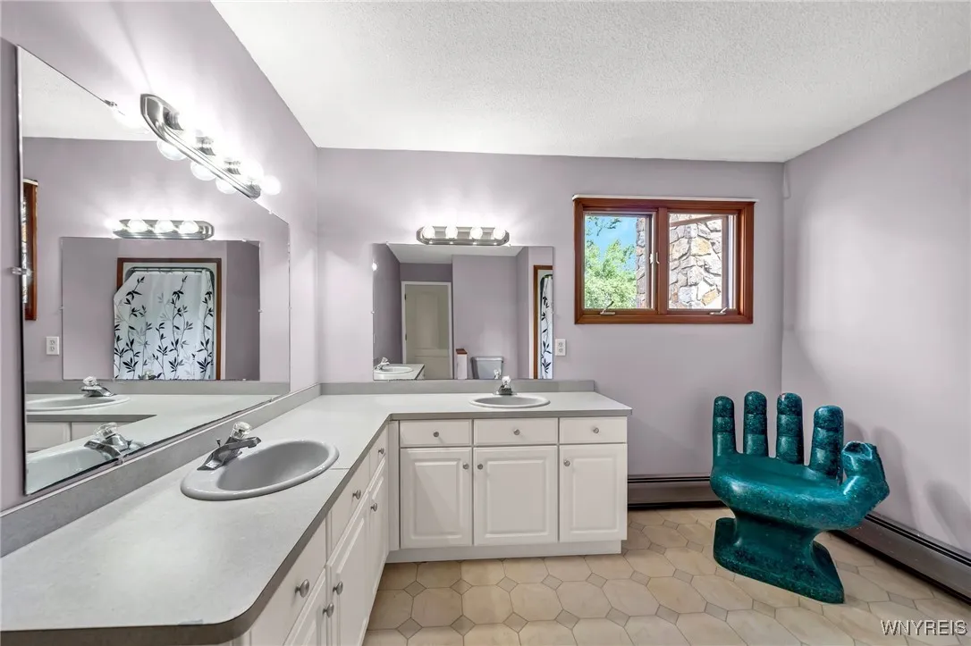 2386 Route 5, Sheridan, New York 14136, Sheridan, New York 14136, 5 Bedrooms Bedrooms, 15 Rooms Rooms,3 BathroomsBathrooms,Residential,For Sale,2386 Route 5, Sheridan, New York 14136,B1593926