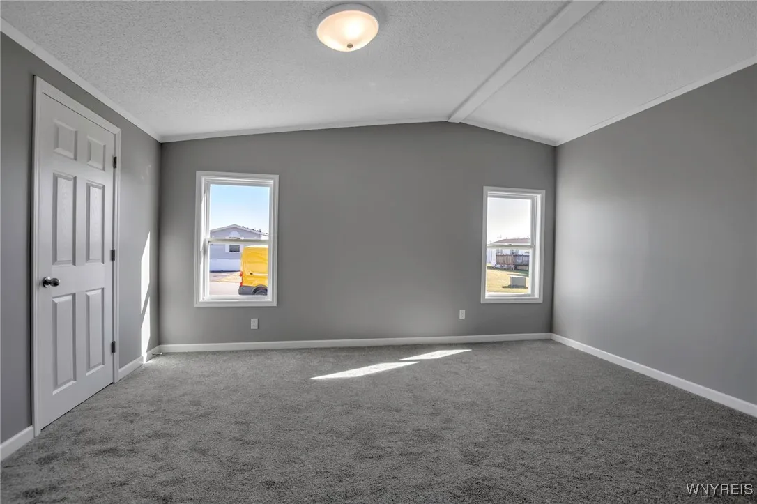 1139 Lockwood Drive, Lockport-town, New York 14094, Lockport Town, New York 14094, 4 Bedrooms Bedrooms, 6 Rooms Rooms,2 BathroomsBathrooms,Residential,Closed,1139 Lockwood Drive, Lockport-town, New York 14094,0,B1594354