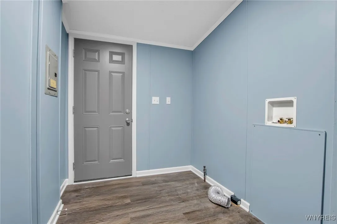 1139 Lockwood Drive, Lockport-town, New York 14094, Lockport Town, New York 14094, 4 Bedrooms Bedrooms, 6 Rooms Rooms,2 BathroomsBathrooms,Residential,Closed,1139 Lockwood Drive, Lockport-town, New York 14094,0,B1594354