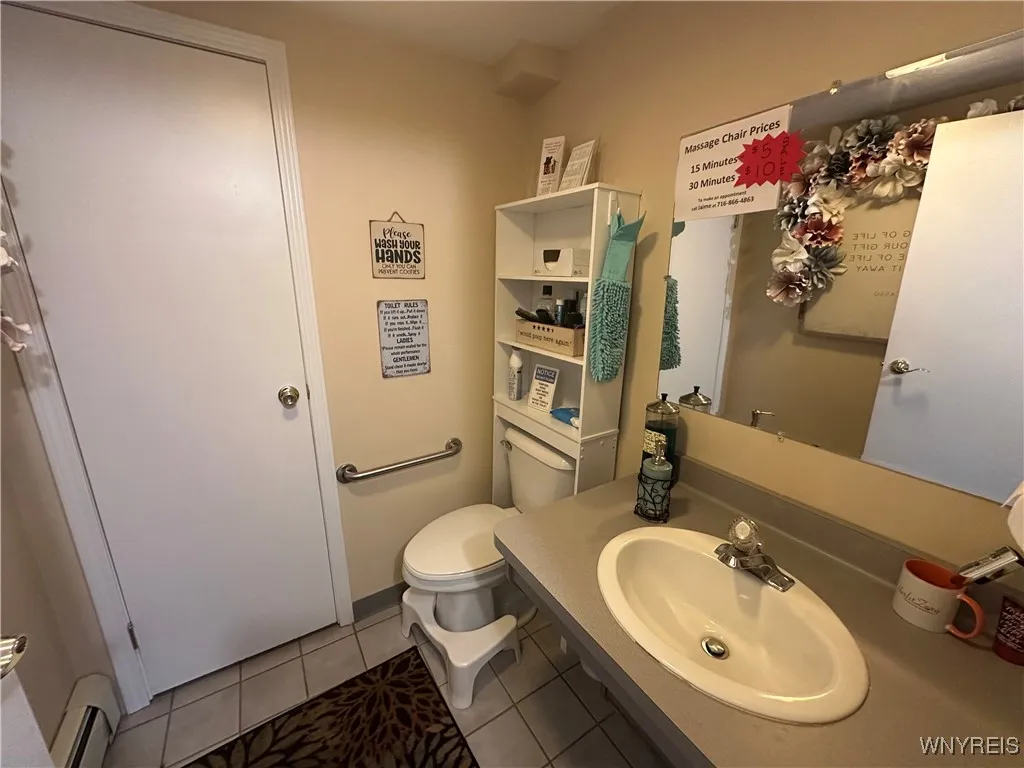 373 Davison Road, Lockport-city, New York 14094, Lockport City, New York 14094, ,Commercial Lease,For Rent,373 Davison Road, Lockport-city, New York 14094,0,B1594503