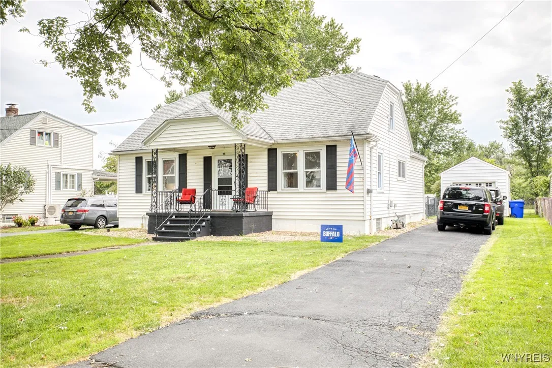 46 Woodbine Avenue, West Seneca, New York 14224, West Seneca, New York 14224, 4 Bedrooms Bedrooms, 7 Rooms Rooms,1 BathroomBathrooms,Residential,Closed,46 Woodbine Avenue, West Seneca, New York 14224,0,B1594066
