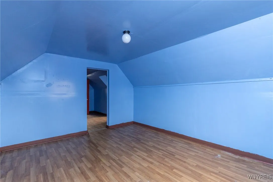 83 Reed Street, Buffalo, New York 14212, Buffalo, New York 14212, 5 Bedrooms Bedrooms, 9 Rooms Rooms,1 BathroomBathrooms,Residential,For Sale,83 Reed Street, Buffalo, New York 14212,B1592842