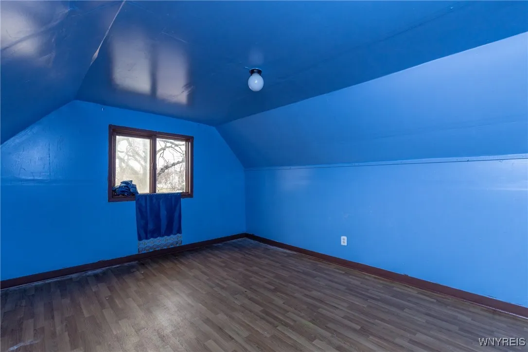 83 Reed Street, Buffalo, New York 14212, Buffalo, New York 14212, 5 Bedrooms Bedrooms, 9 Rooms Rooms,1 BathroomBathrooms,Residential,For Sale,83 Reed Street, Buffalo, New York 14212,B1592842