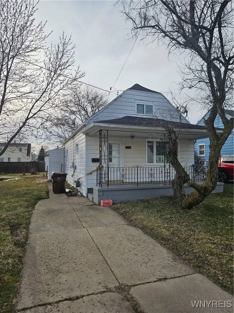 296 Lackawanna Avenue, Cheektowaga, New York 14212, Cheektowaga, New York 14212, 2 Bedrooms Bedrooms, 5 Rooms Rooms,1 BathroomBathrooms,Residential Lease,Closed,296 Lackawanna Avenue, Cheektowaga, New York 14212,0,B1594626
