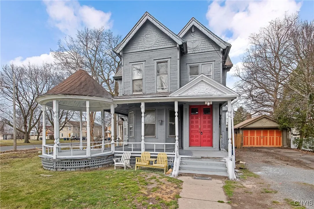 401 Lemoyne Avenue North, Syracuse, New York 13208, Syracuse, New York 13208, 5 Bedrooms Bedrooms, ,2 BathroomsBathrooms,Residential,Closed,401 Lemoyne Avenue North, Syracuse, New York 13208,0,S1594447