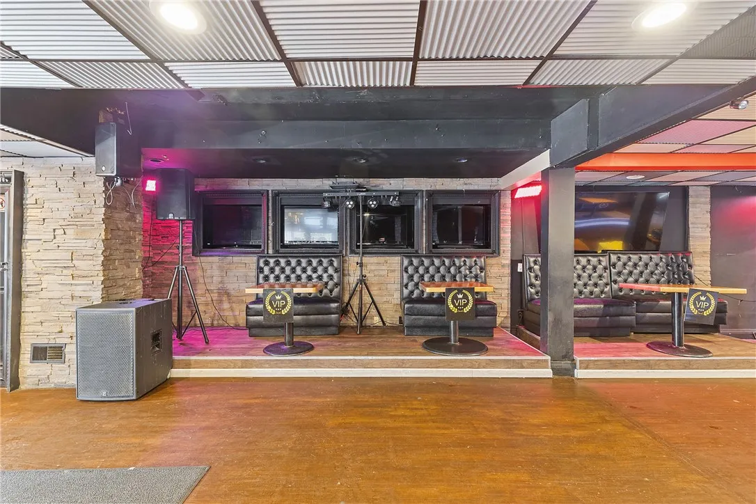 1730 North Goodman Street, Rochester, New York 146, Rochester, New York 14609, ,Commercial Sale,For Sale,1730 North Goodman Street, Rochester, New York 146,R1592030