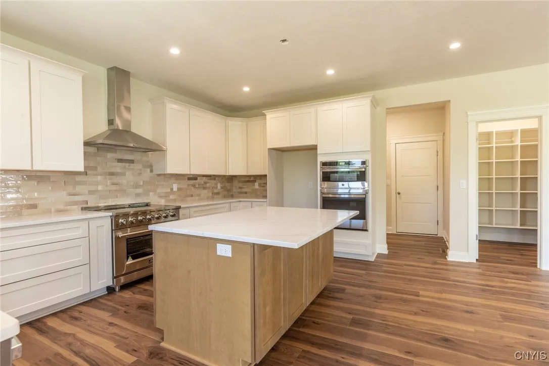 3515 Tall Tree Lane, Lysander, New York 13027, Lysander, New York 13027, 4 Bedrooms Bedrooms, 11 Rooms Rooms,2 BathroomsBathrooms,Residential,For Sale,3515 Tall Tree Lane, Lysander, New York 13027,S1594787