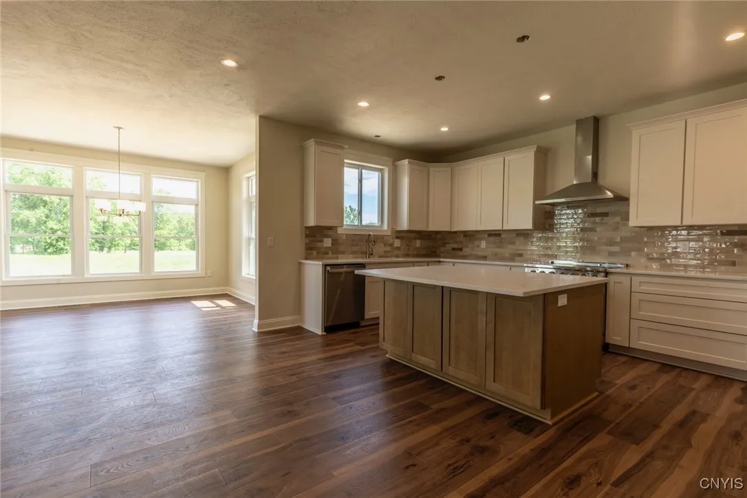 3515 Tall Tree Lane, Lysander, New York 13027, Lysander, New York 13027, 4 Bedrooms Bedrooms, 11 Rooms Rooms,2 BathroomsBathrooms,Residential,For Sale,3515 Tall Tree Lane, Lysander, New York 13027,S1594787