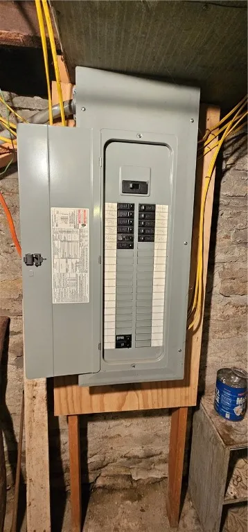 212 Austin Lane, Elmira-city, New York 14904, Elmira City, New York 14904, 3 Bedrooms Bedrooms, 6 Rooms Rooms,1 BathroomBathrooms,Residential,Closed,212 Austin Lane, Elmira-city, New York 14904,0,R1593481