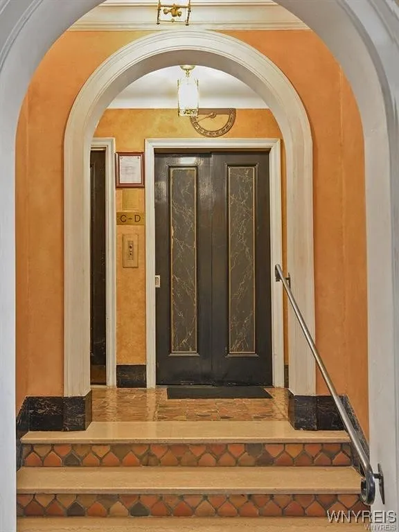 83 Bryant Unit #2c Street, Buffalo, New York 14209, Buffalo, New York 14209, 2 Bedrooms Bedrooms, 5 Rooms Rooms,1 BathroomBathrooms,Residential,Closed,83 Bryant Unit #2c Street, Buffalo, New York 14209,0,B1594619